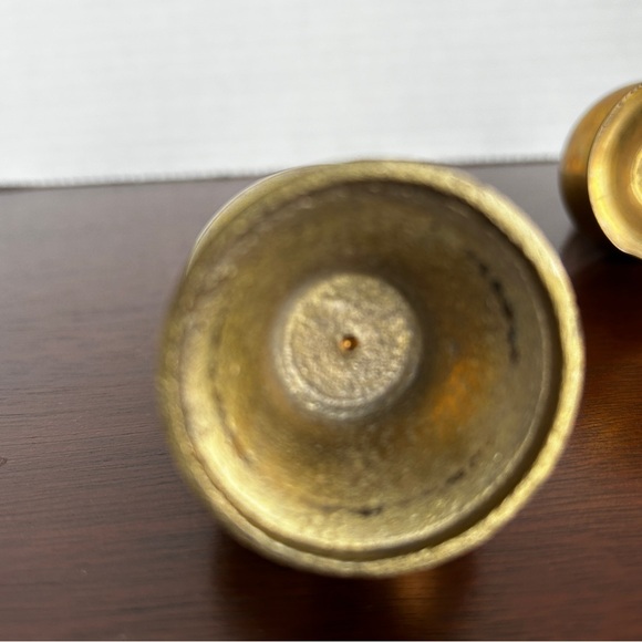 Vintage Brass and Mother of Pearl Salt and Pepper Shakers with liners - Picture 11 of 15